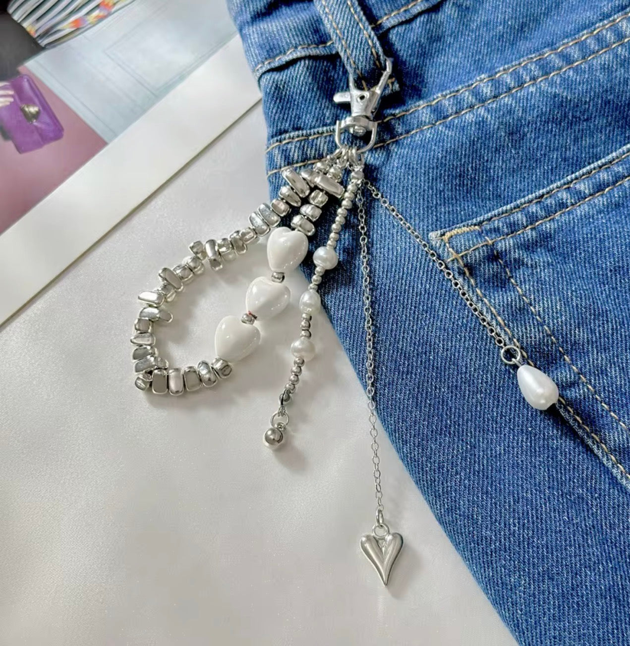 Charm Set per Borsa e Pantaloni – Fiocco di Perle, Nastro Leopardato e Catena Silver