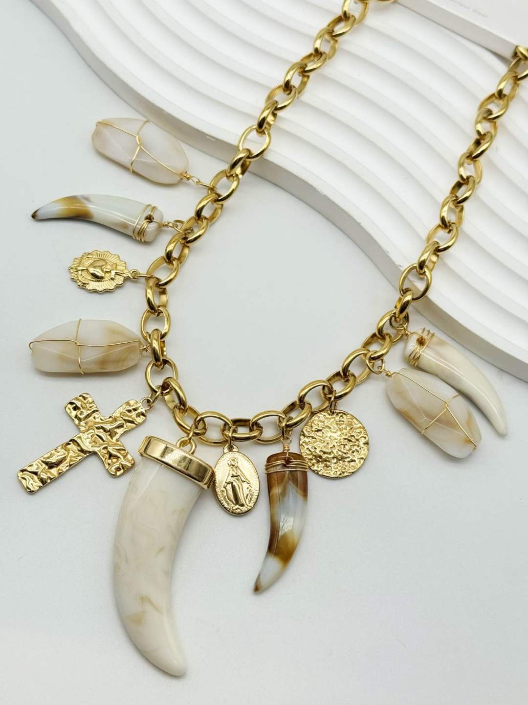 Collana Corno